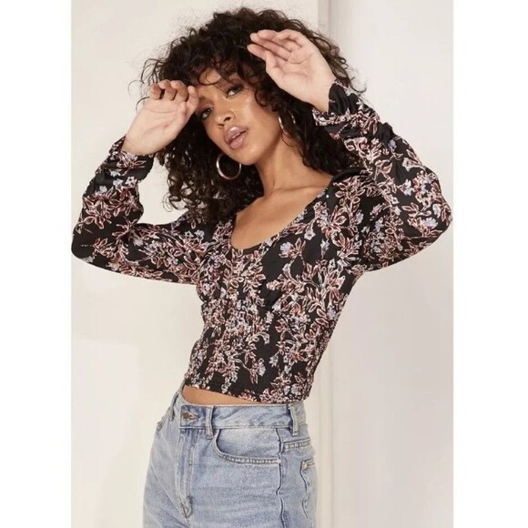 NWT Free People Santiago Top Black Floral Cropped Long Sleeve Smocked Blouse XL - Picture 1 of 8